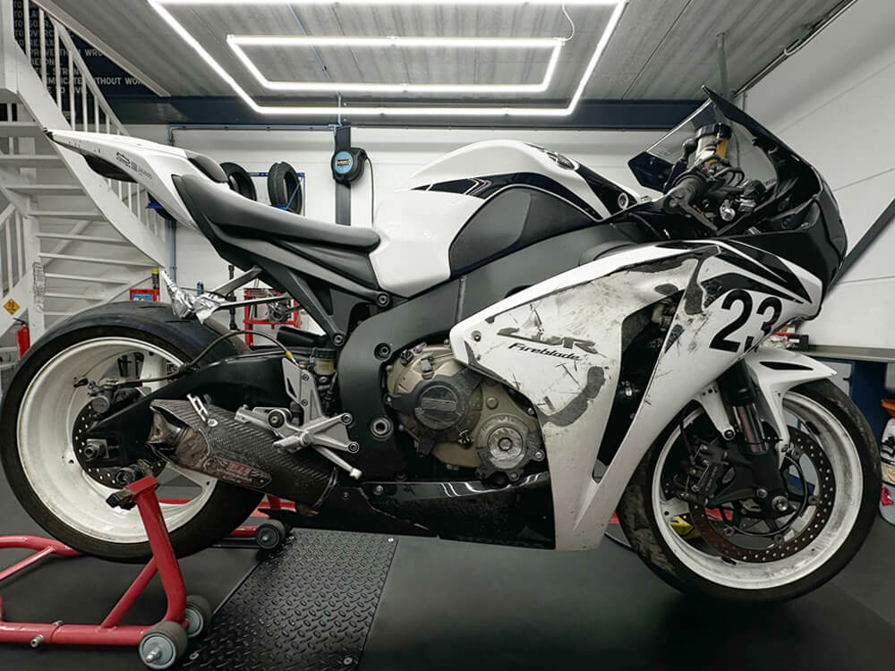 schade-motoren-schadeherstel-motor